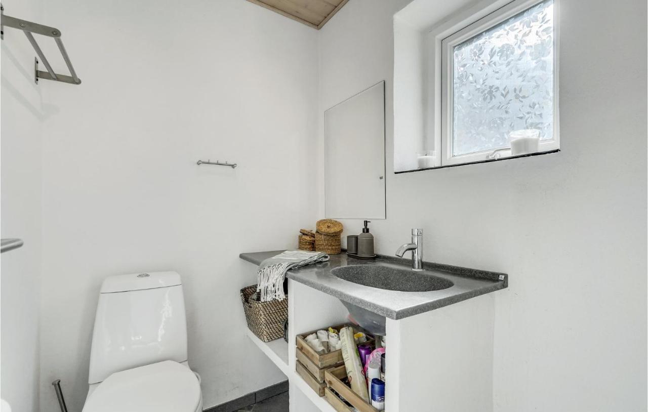 Nice Home In Billund With Kitchen Exteriör bild